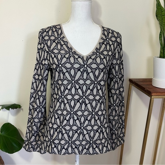 St John Sport Printed V Neck Sweater in Taupe & Black sz PS